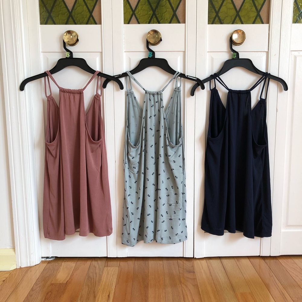 Strappy Racerback Top Bundle - Picture 4 of 4